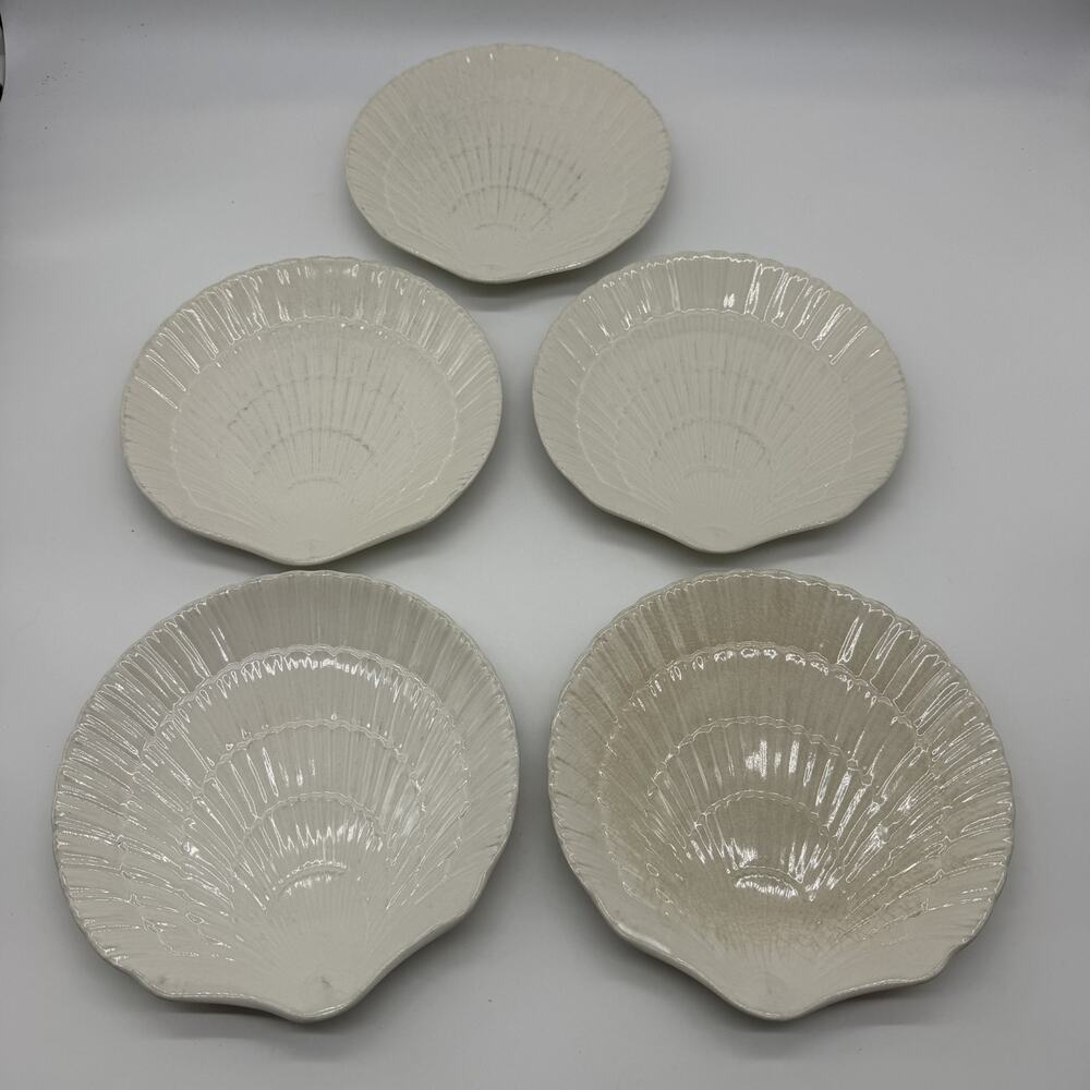 Lot of 5 Mikasa Ocean Jewel White (EH900) Shell Salad Plates 8 3/4" Japan